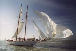 an example of the images created by Kaspar Gobell